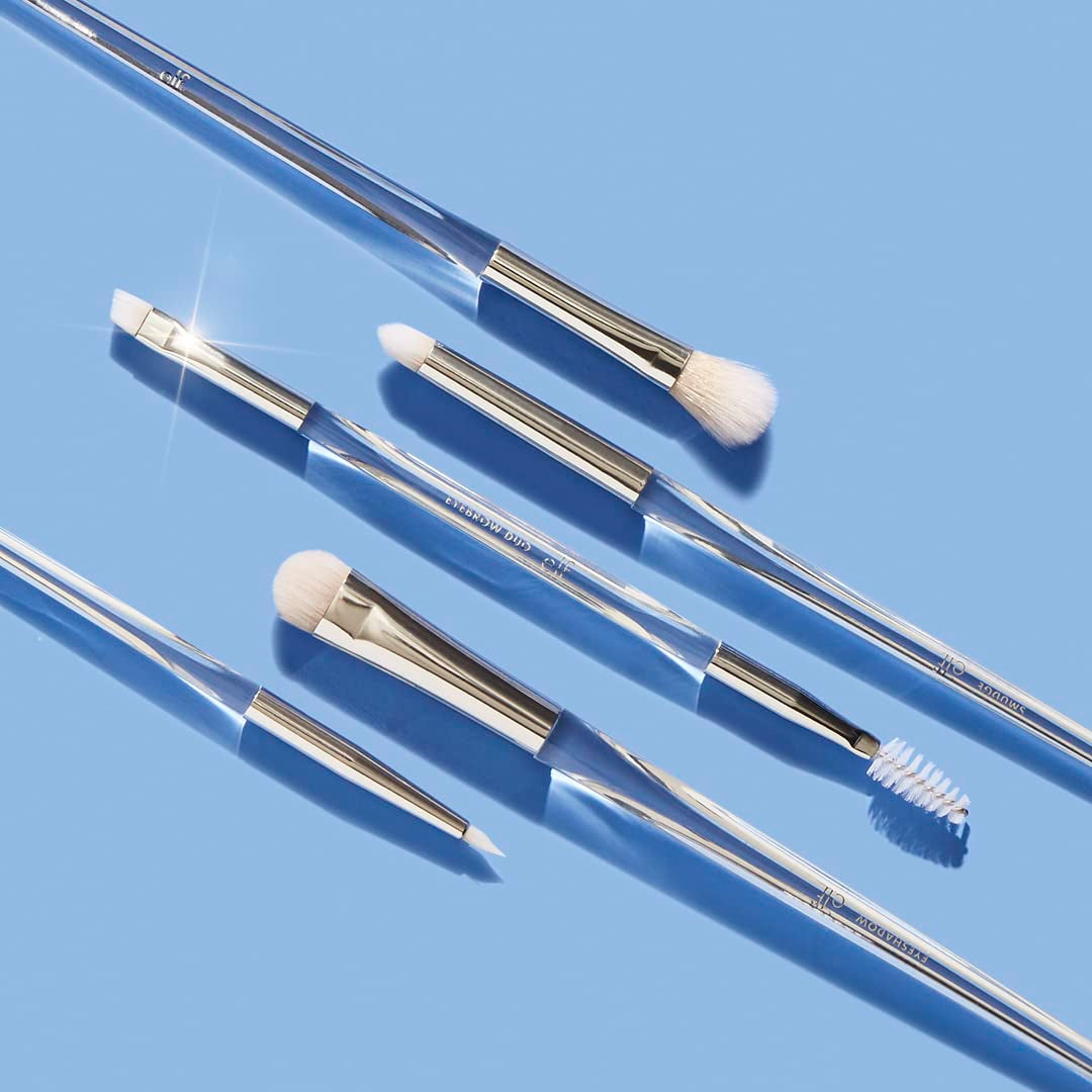Precision Dual-Sided Eyebrow Brush, Makeup Brush for Shaping, Sculpting & Filling Brows, for Even Application, Vegan & Cruelty-Free
