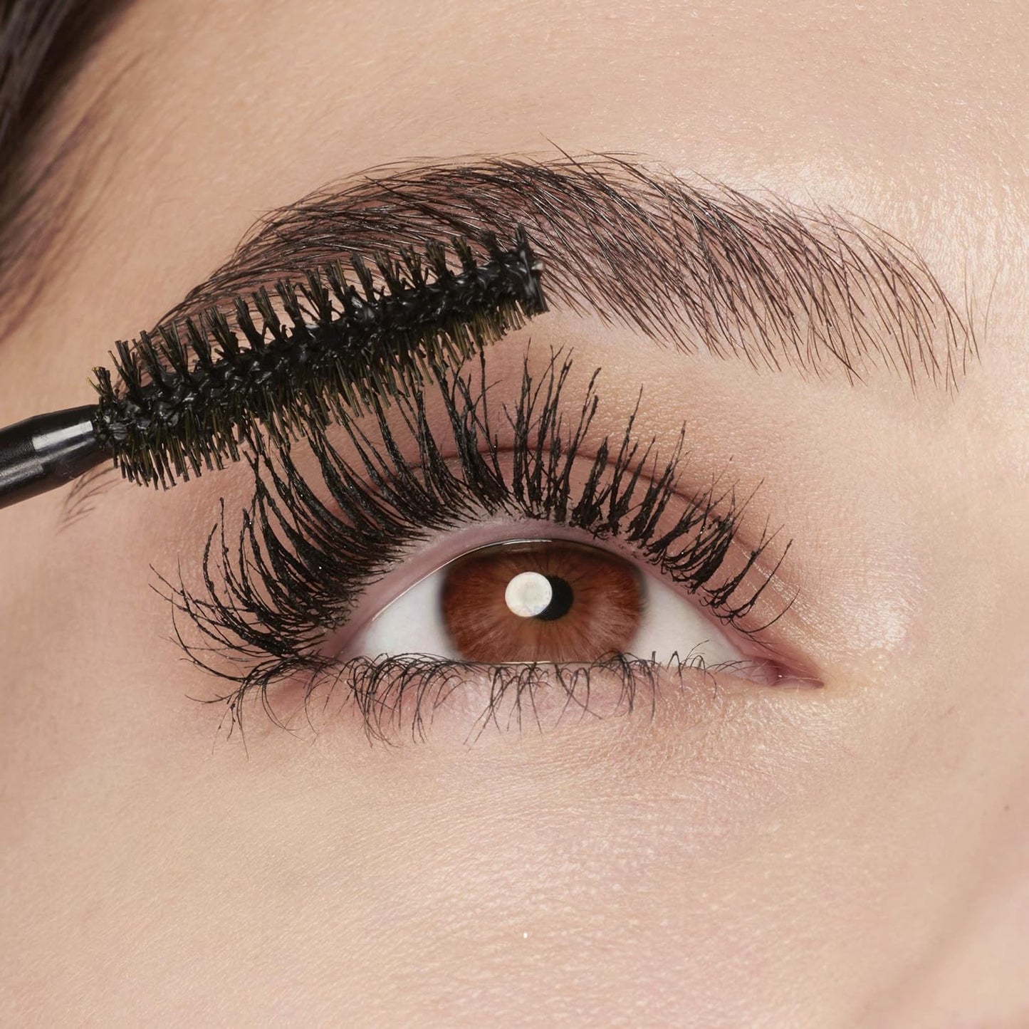 Volum' Express Colossal Waterproof Mascara Makeup, Volumizing, Glam Black, 1 Count