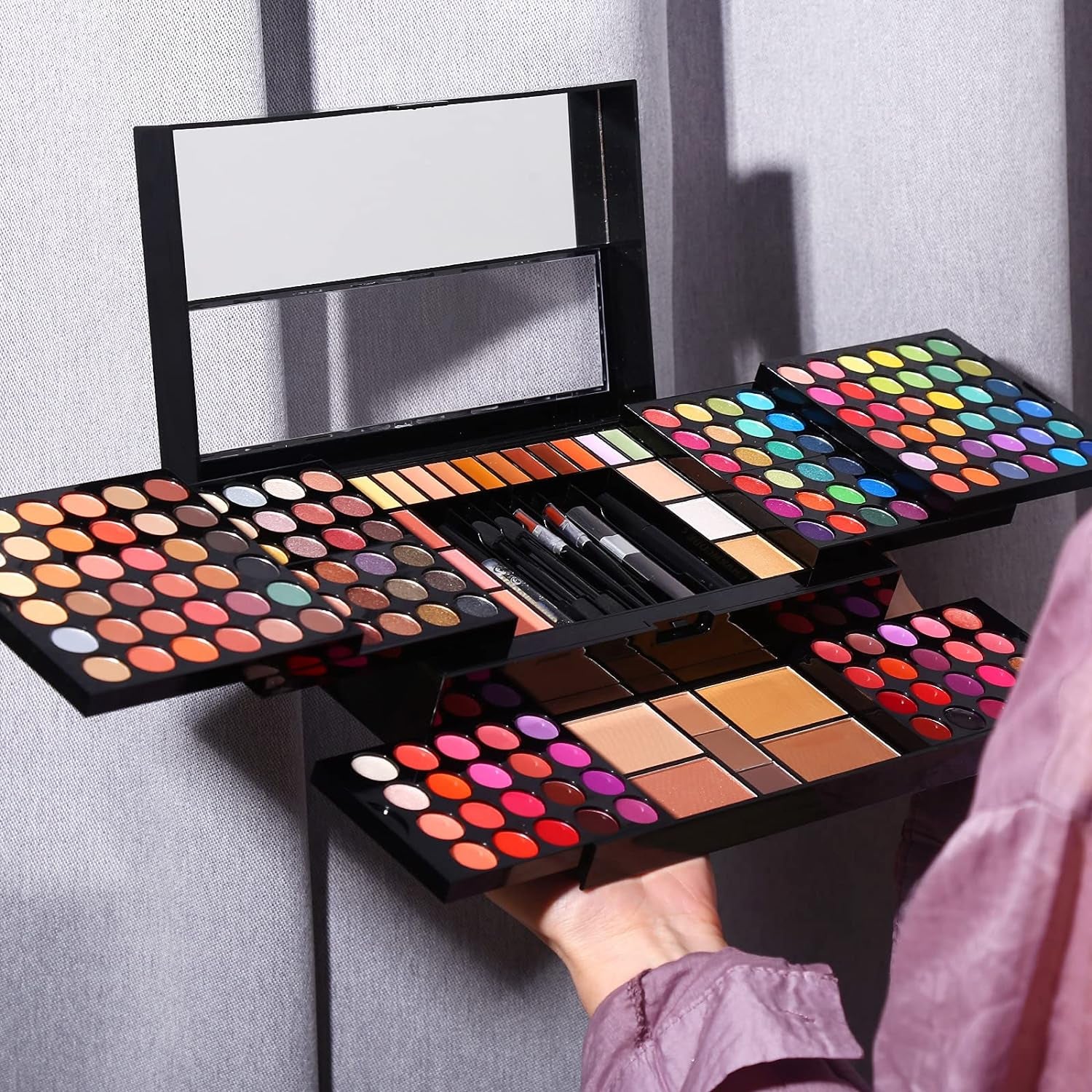 Professional All in One Makeup Kit for Women Full Kit,186 Colors Make up Palette Christmas Gift Set, Including Eyeshadow,Lip Gloss,Concealer,Highlighter,Contour,Brow Powder,Mascara,Blush & Brush
